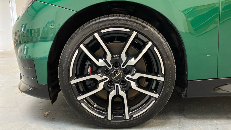 MINI Cooper 135kW E Sport [Level 2] 41kWh 3dr Auto Electric Hatchback